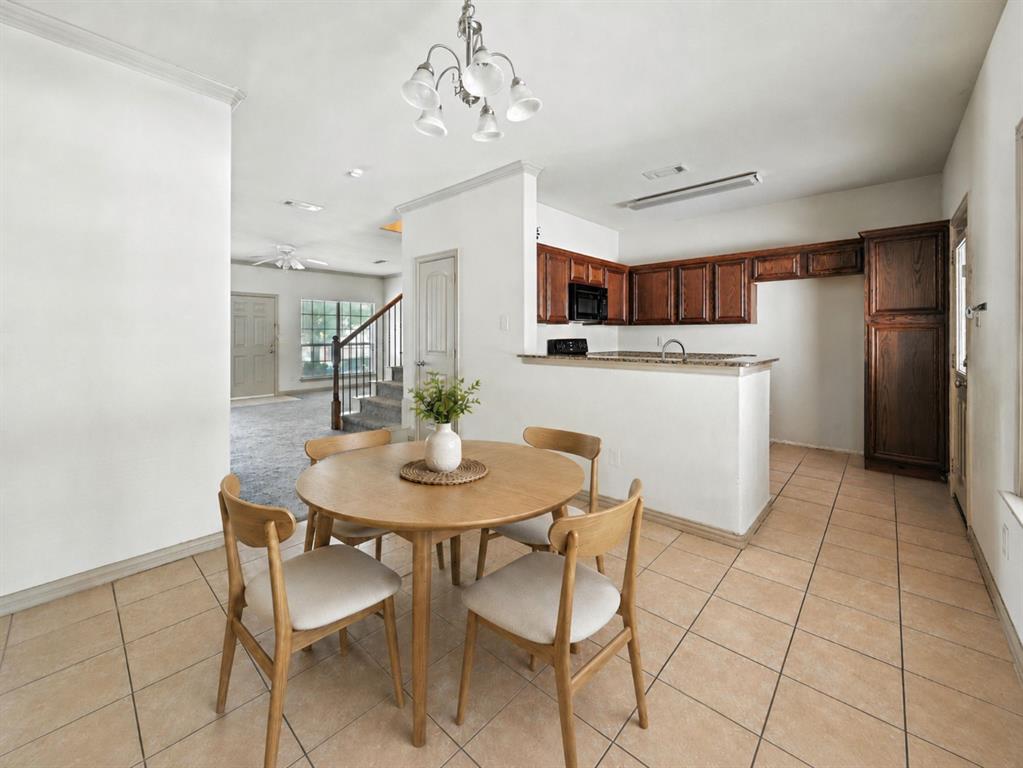2353 Homewood Lane