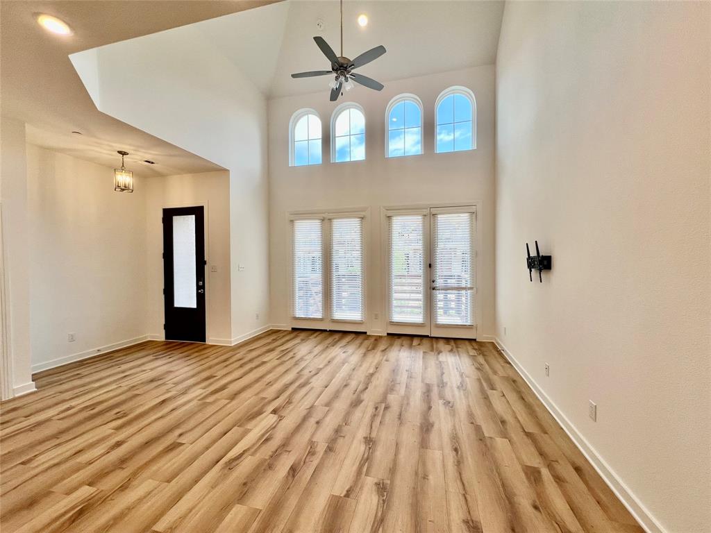 3708 Queen Road