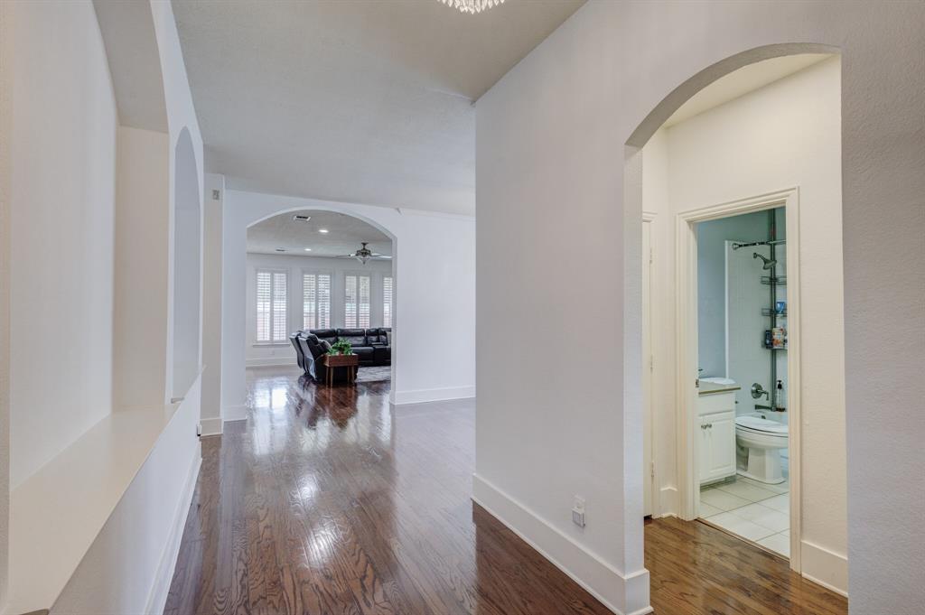 9718 Wolf Creek Drive
