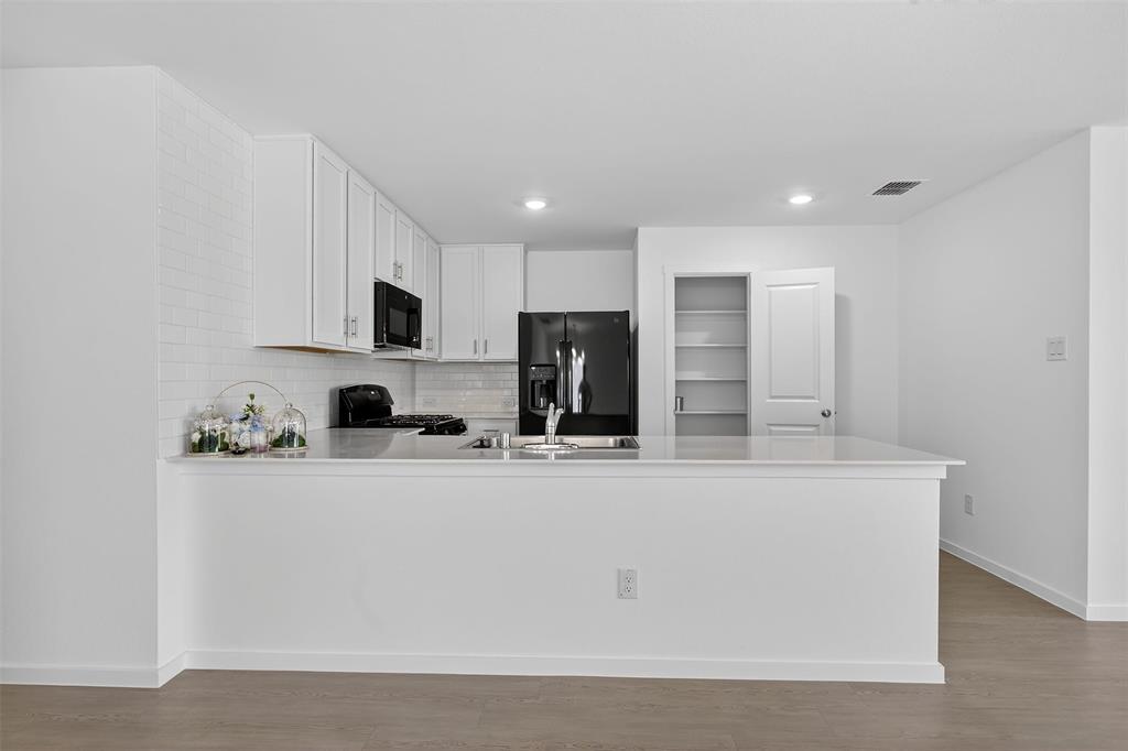 Landing at Creekside - Residential Lease