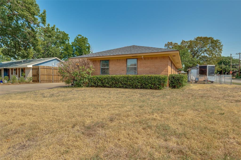 303 Merribrook Trail
