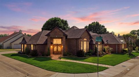 Photo of 6078 Breakpoint Trail, Dallas, TX 75252 (MLS # 21237392)