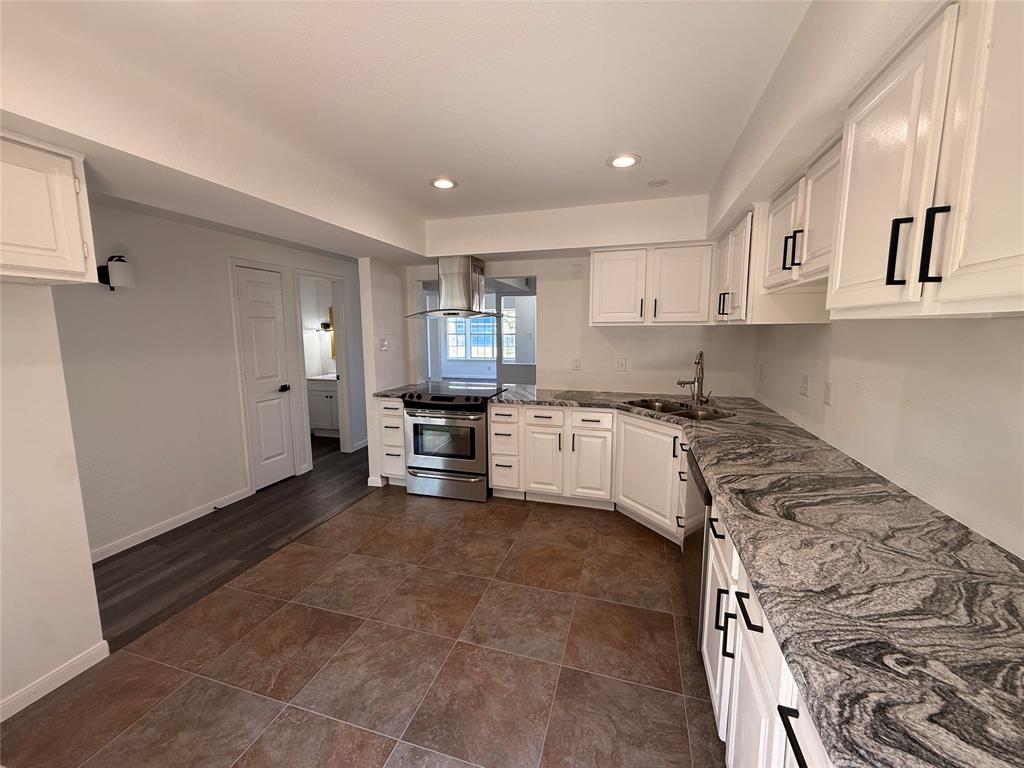 Huntington Village Add - Residential Lease