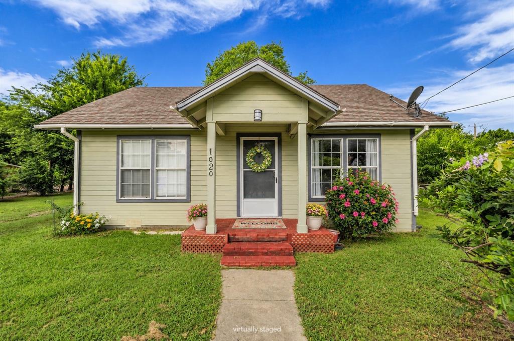 Photo 1 of 31 — 1020 Fisher Street, Bellmead, TX 76705