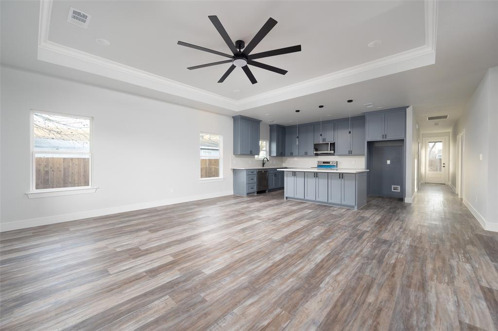 411 W Elm Street
