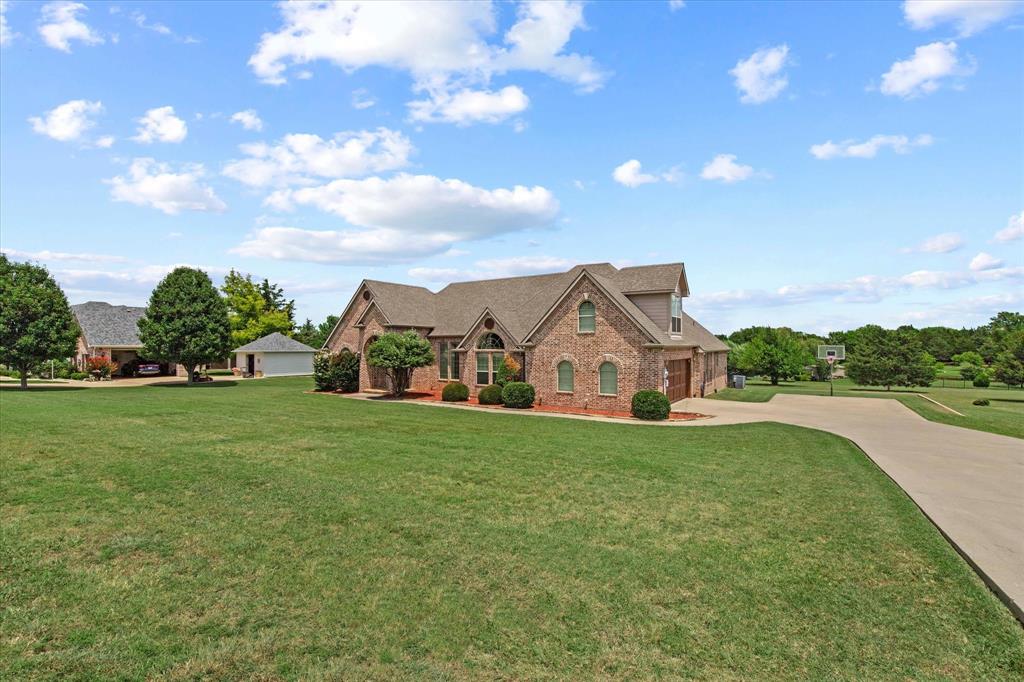 3707 Heatherwood Lane