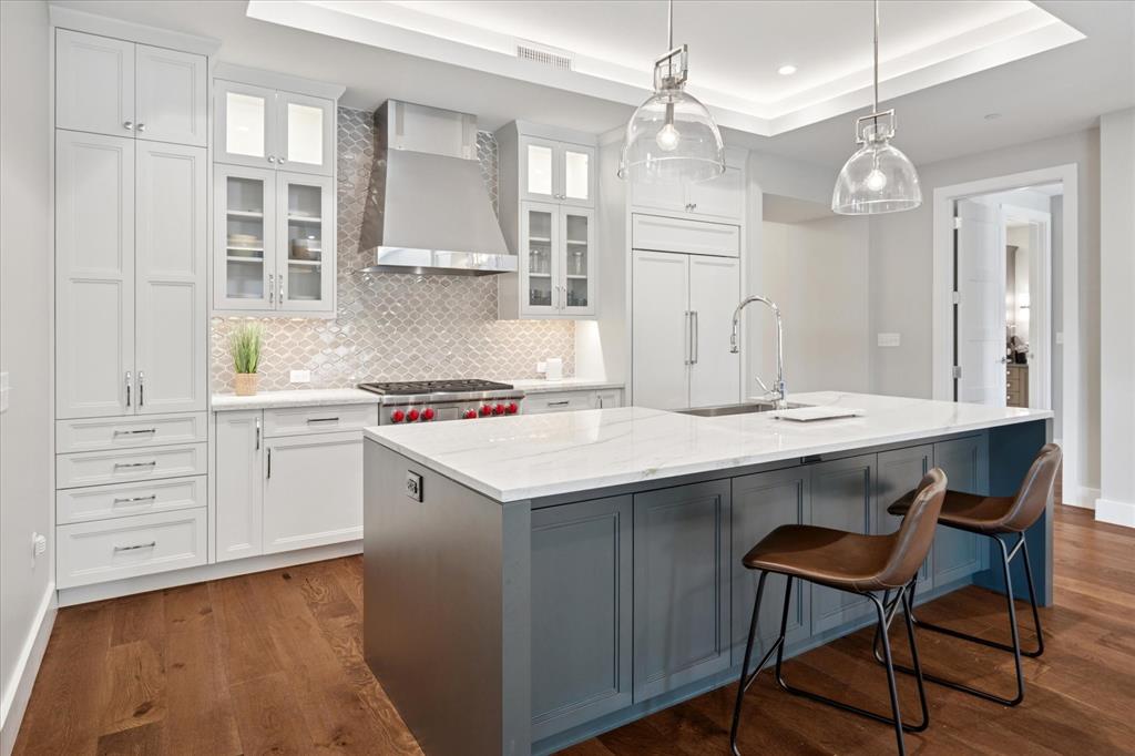 Parkview Condo - Residential