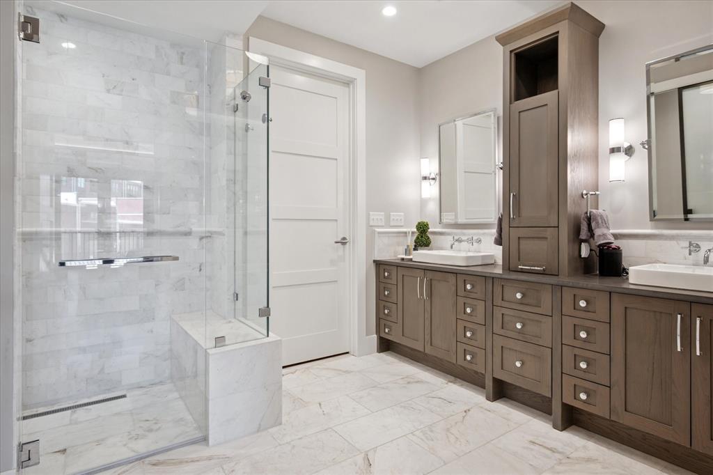 Parkview Condo - Residential