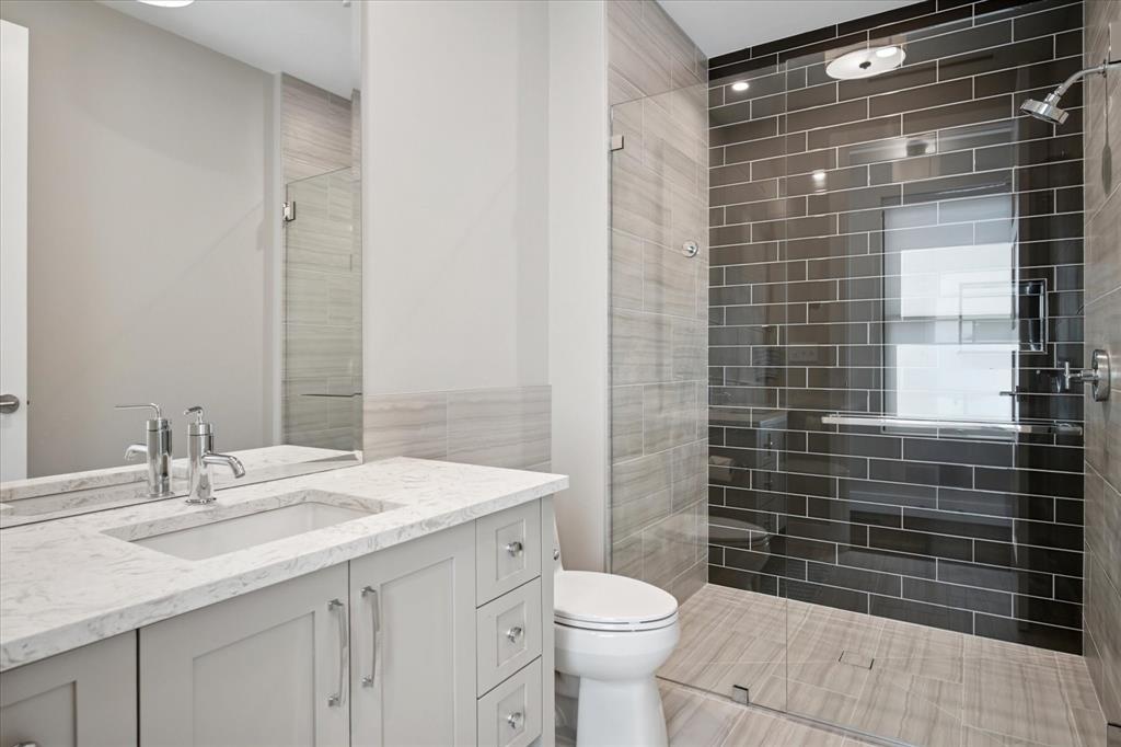 Parkview Condo - Residential