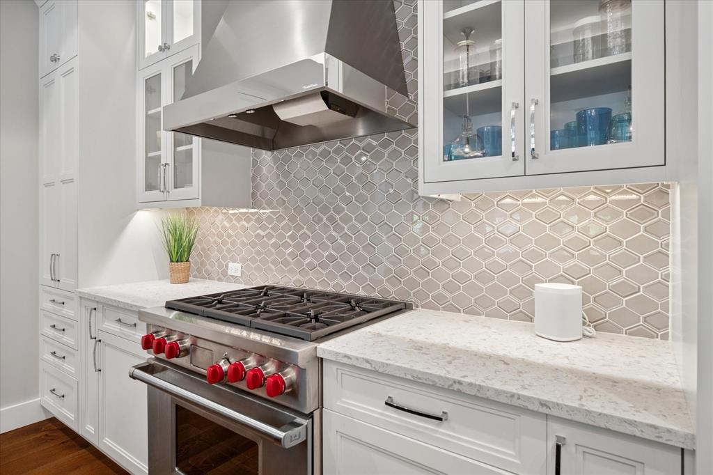 Parkview Condo - Residential