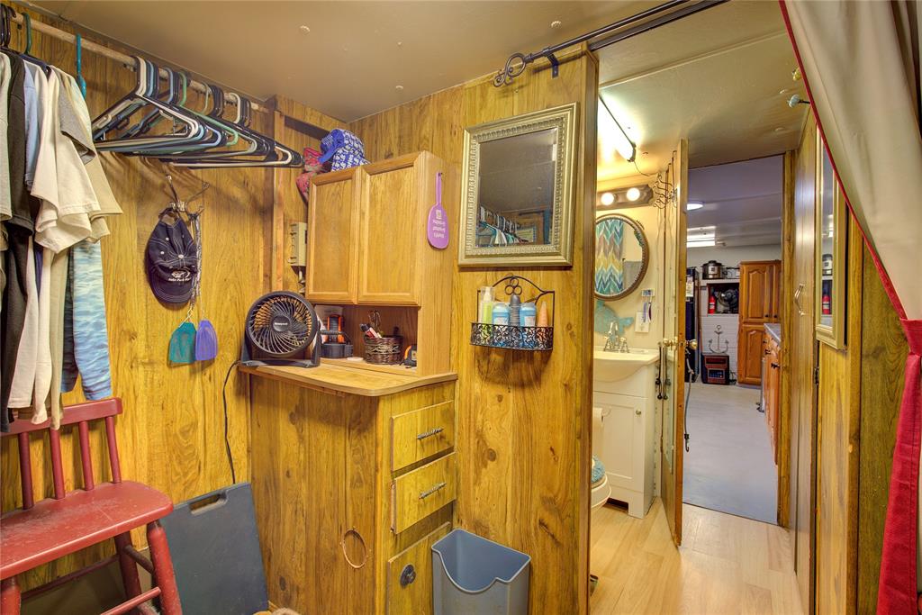 Sun Eagle Bay - Residential