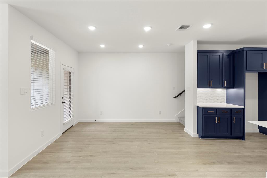 Sereno Oaks at Buckner Terrace - Residential