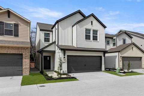 2553 Lost Maples Lane Dallas TX 75228