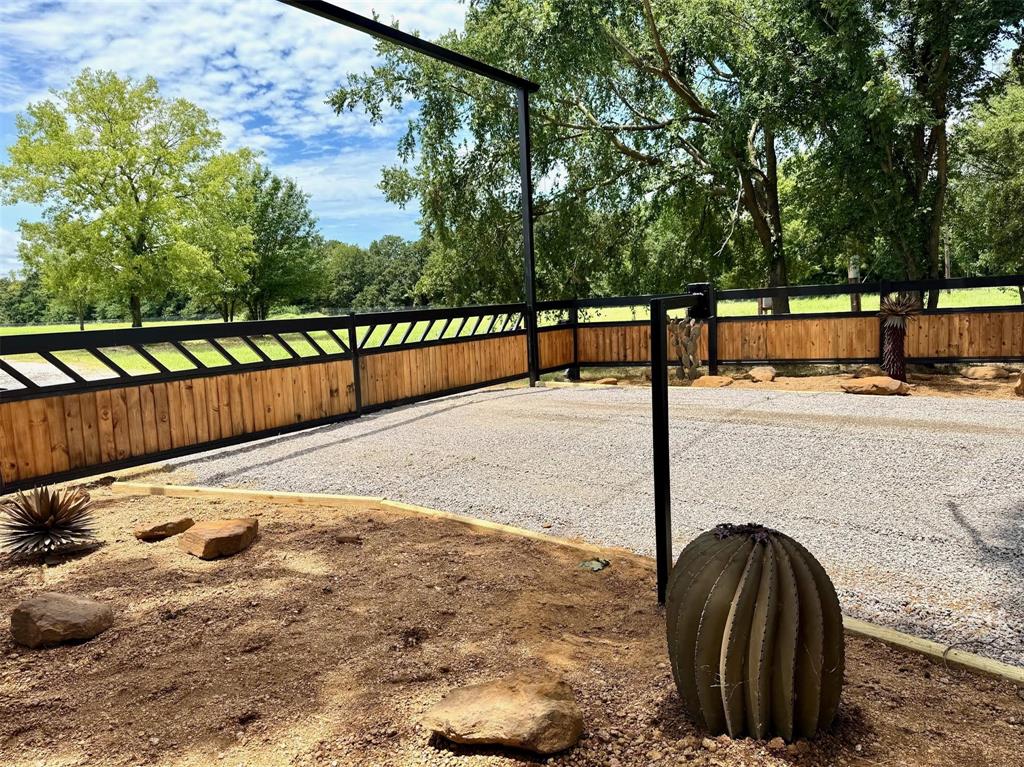 Jones J - Residential