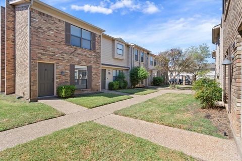 1410 S 12th Street Waco TX 76706