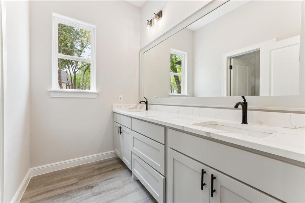 SAN LORENZO - Residential