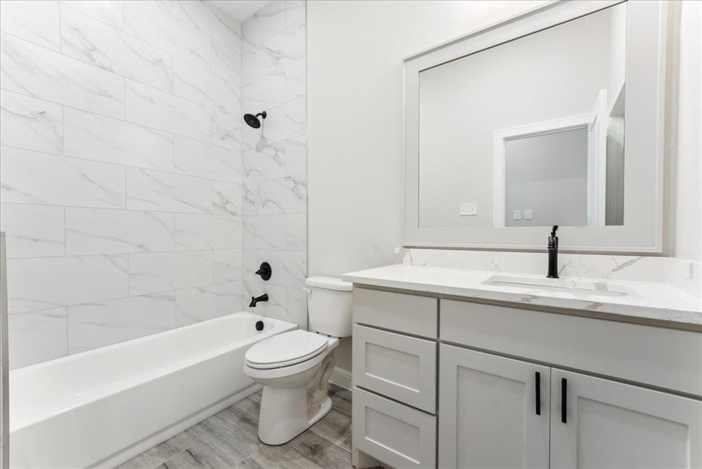 SAN LORENZO - Residential