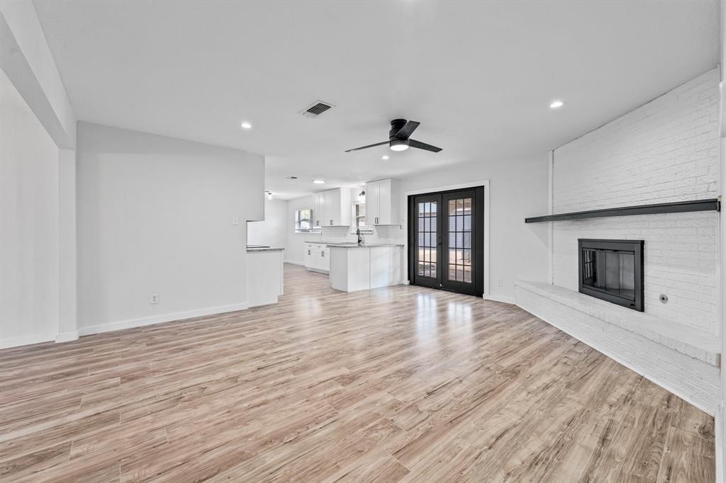 600 Circleview Drive N