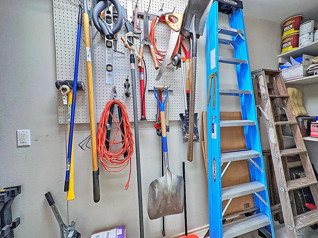 Cedar Bend Estates - Residential