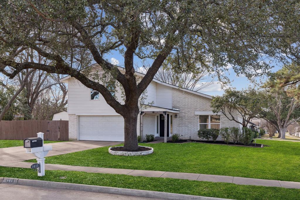 1411 N Yale Boulevard