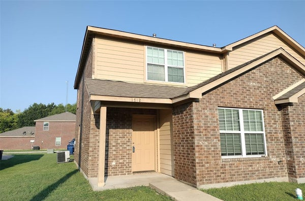 1712 S WACO ST, VAN ALSTYNE, TX 75495 - Image fc34fb73e4f719d0444a7d86b61af6fc/899743301