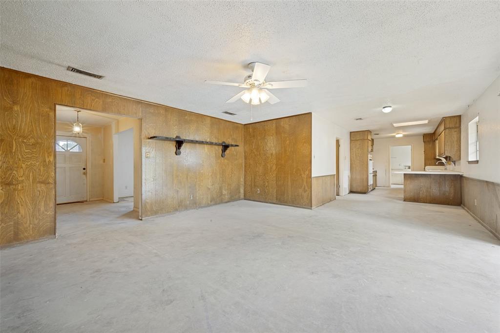 2426 Yellowstone Place