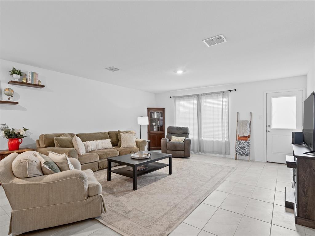 Bluebonnet Estates Ph 3 - Residential Lease