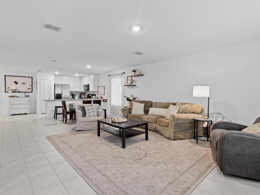 Bluebonnet Estates Ph 3 - Residential Lease