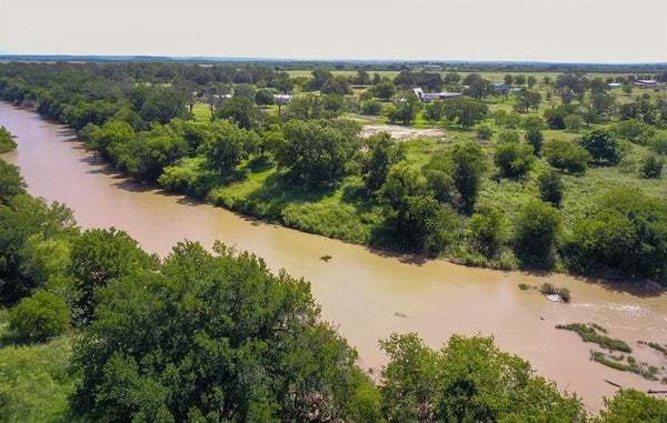410 COUNTY ROAD 433, MULLIN, TX 76864 - Image fc42b605e2ae2f2ea25a1869d75468e9/3632930211