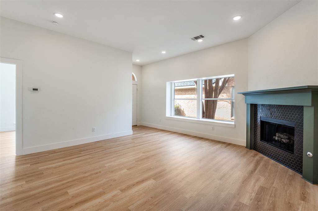 2207 Arbor Creek Drive