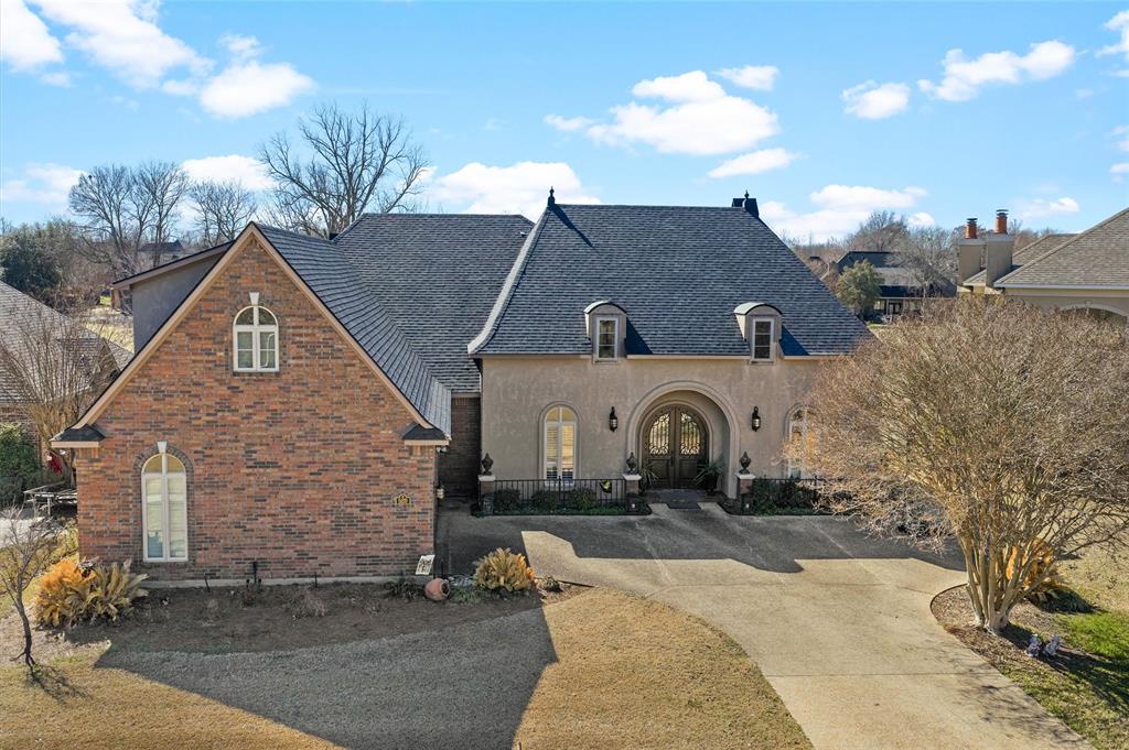 520 Canterbury Lane