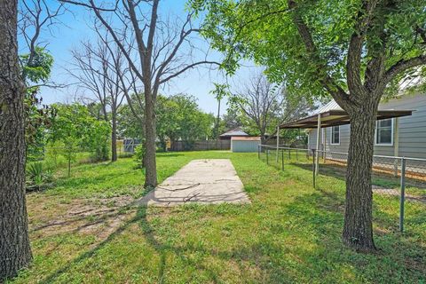 A home in Mineral Wells