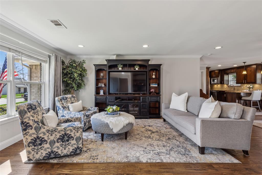 2823 Bay Meadows Circle