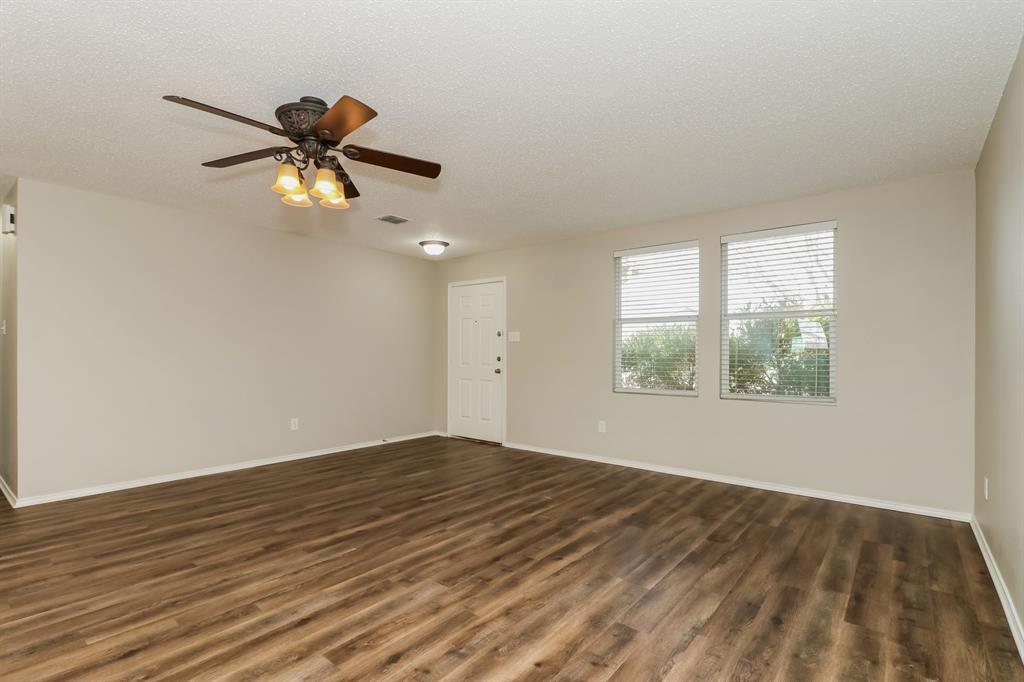 Harris Crossing Ph I - Residential Lease