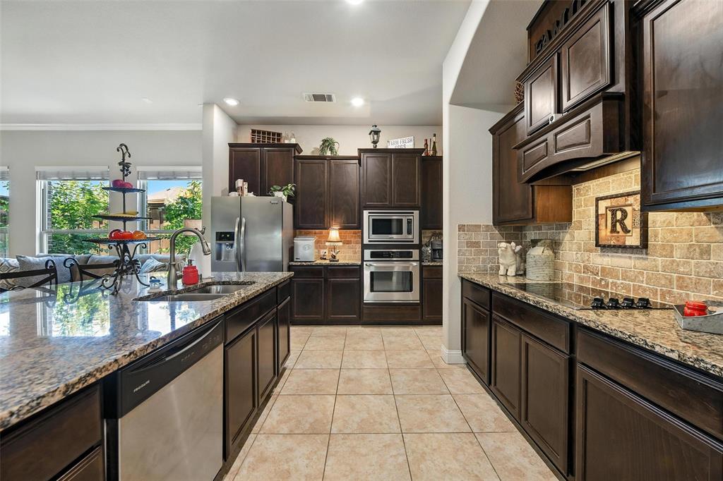 648 Willow Drive