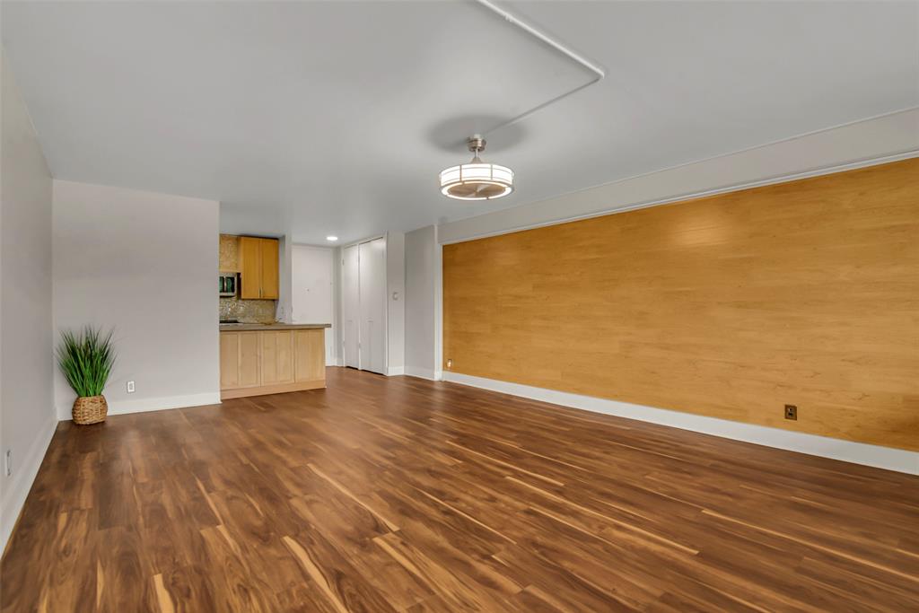 Twenty-One Turtle Creek Condos - Residential