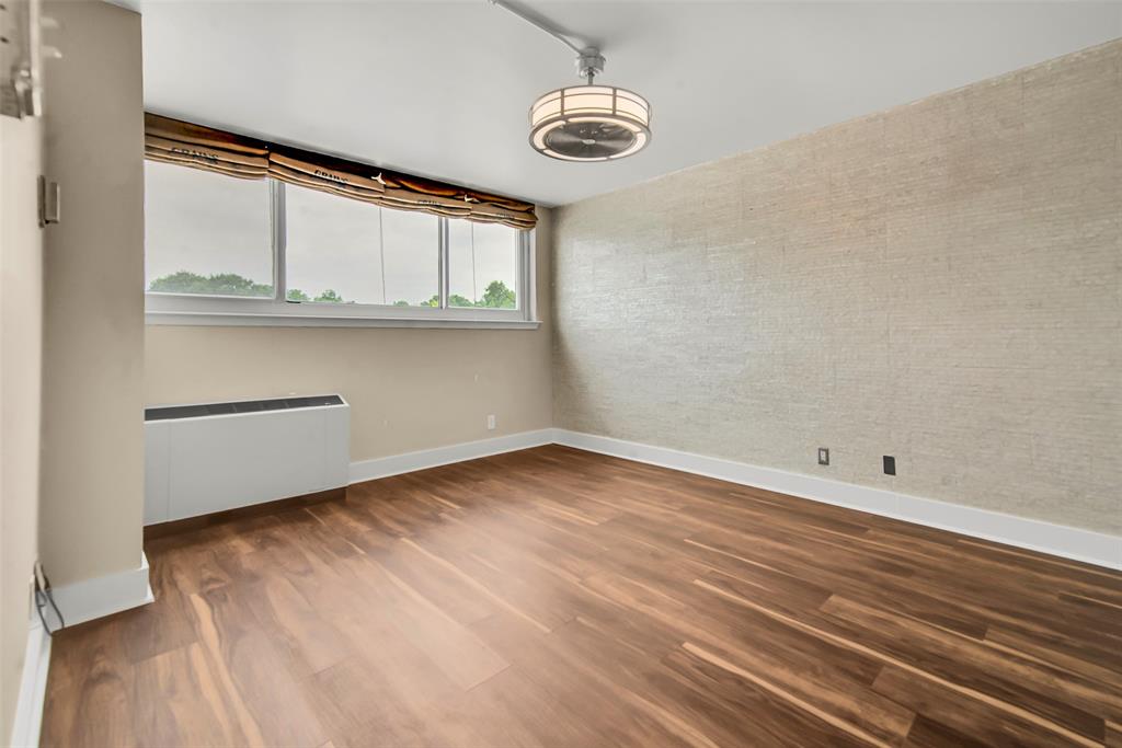 Twenty-One Turtle Creek Condos - Residential