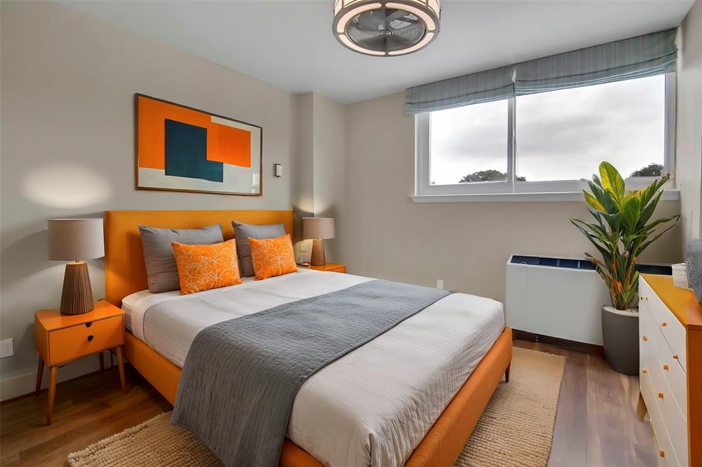 Twenty-One Turtle Creek Condos - Residential