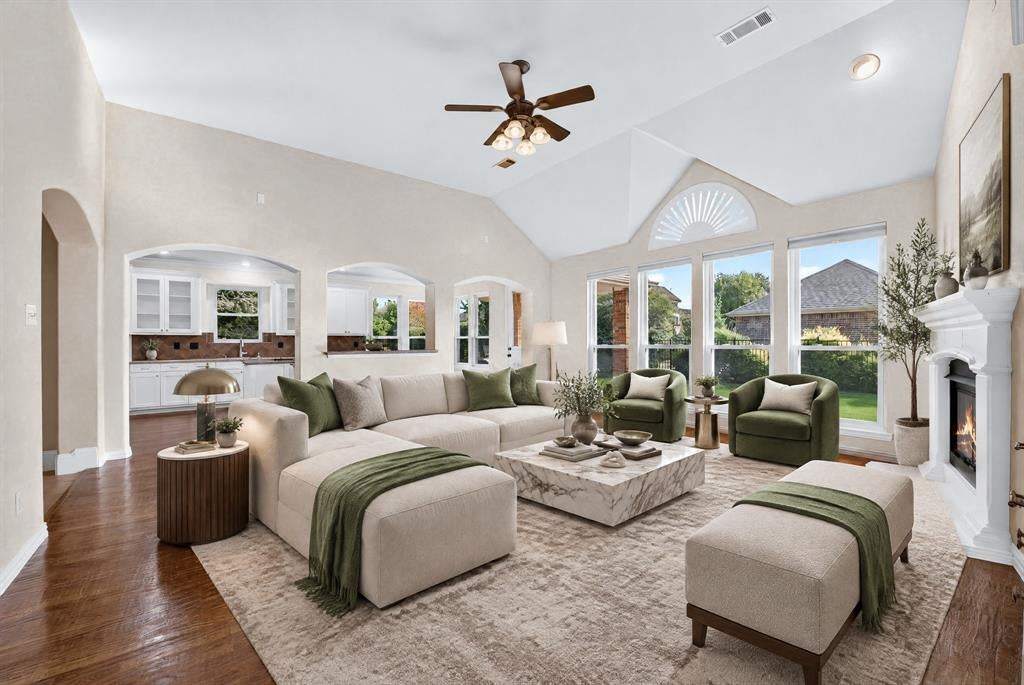 4605 Foxglove Court