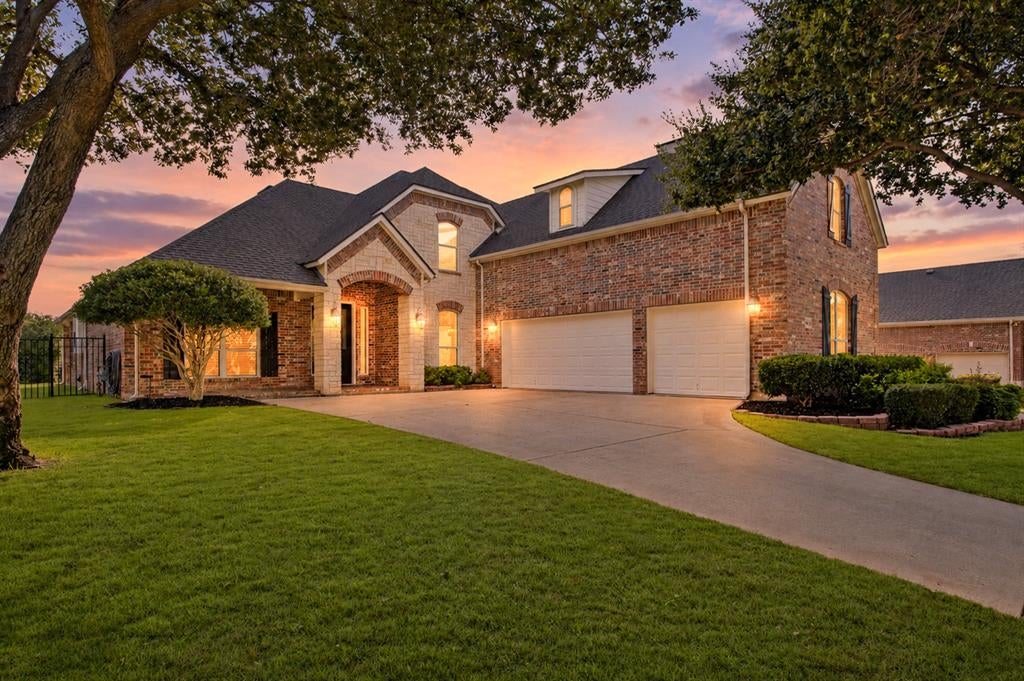 4605 Foxglove Court