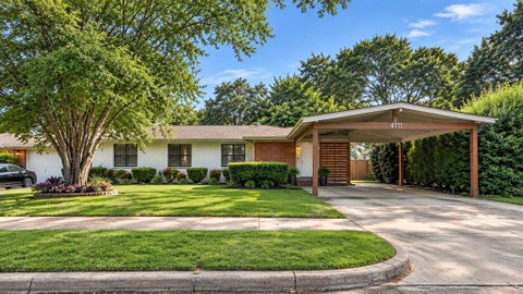 Photo of 4111 Vanette Lane, Dallas, TX 75216 (MLS # 21403541)