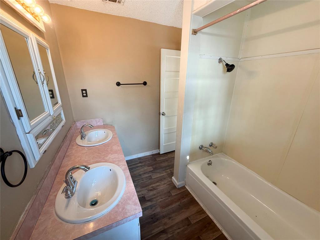 Edgewood - Residential