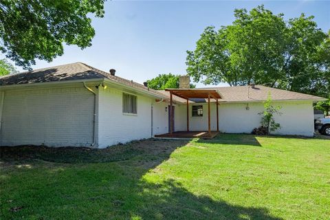 A home in DeSoto