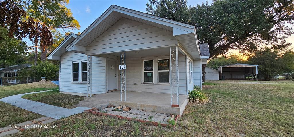 407 Pecan Street