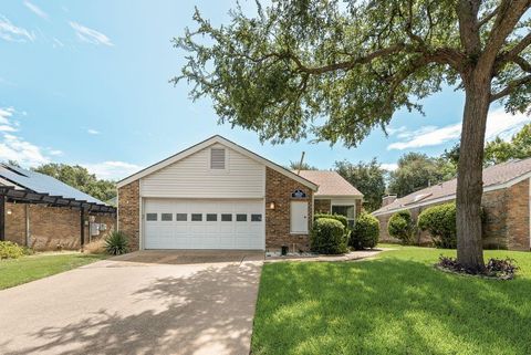 14826 Le Grande Drive Addison TX 75001