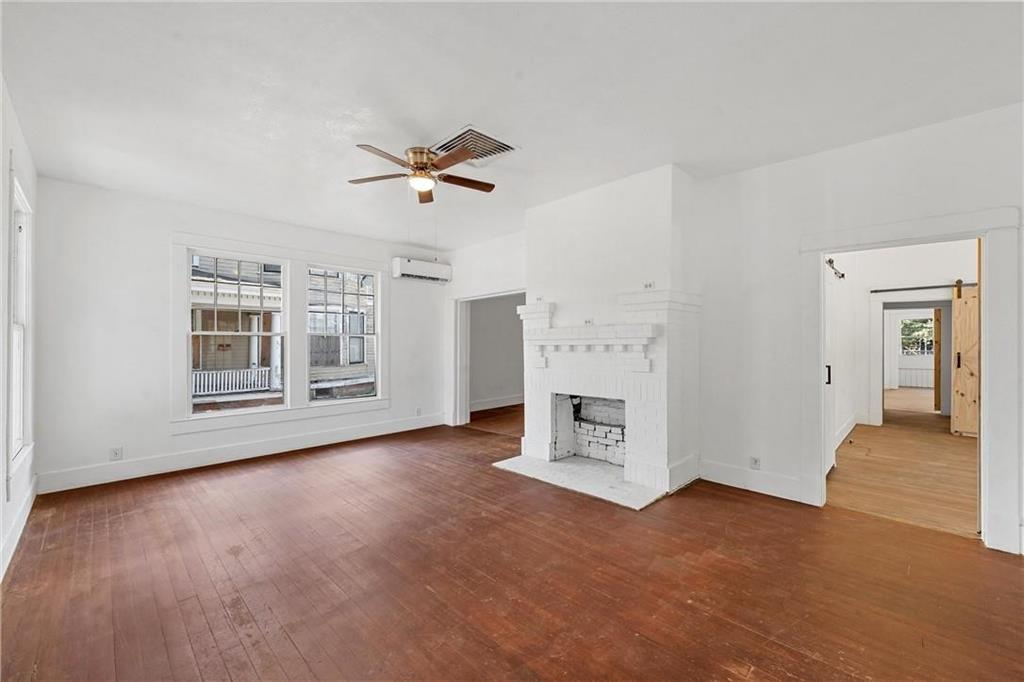 433 Chambers Street