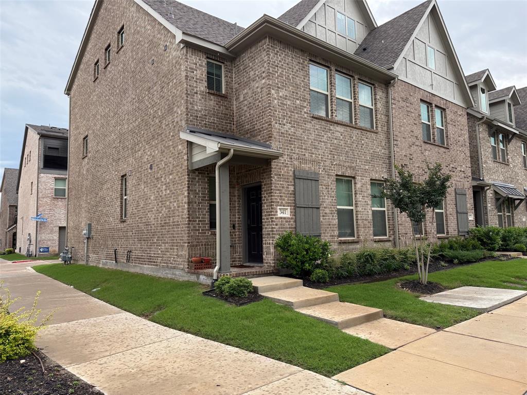 341 Blackthorne Drive