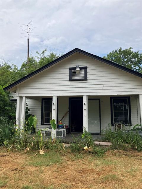 1015 Fisher Street Sulphur Springs TX 75482
