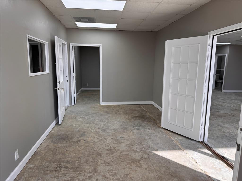 GUERIN, M ADDITION - Commercial Lease