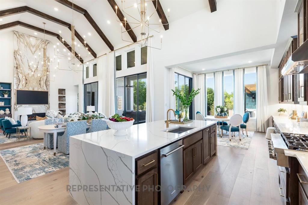 2504 Grand Teton Lane